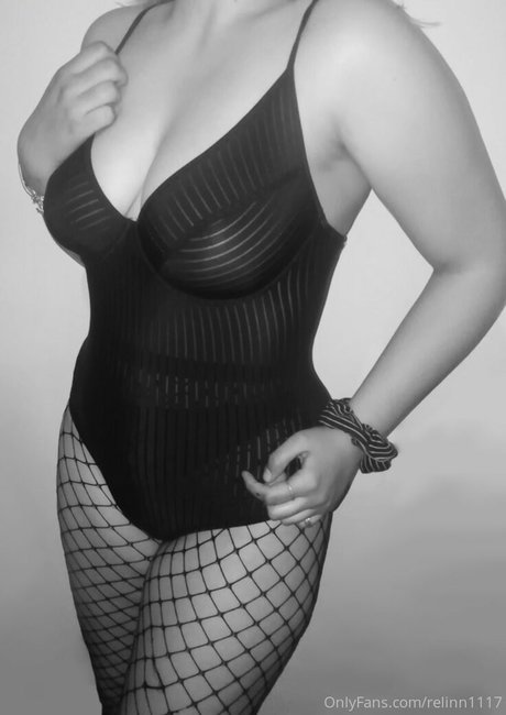 おばあちゃんの巨乳OnlyFans セクシーxxx 画像