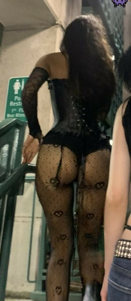 totallylizey 高品質モデル 写真