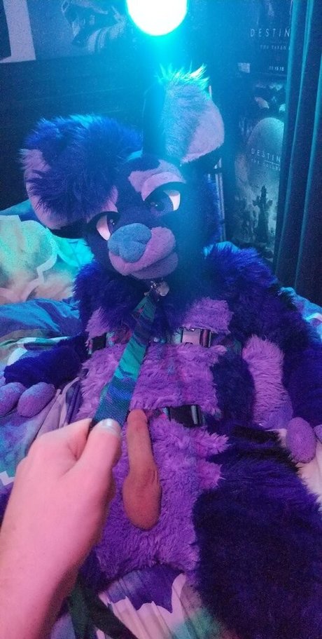 ピアス乳首OnlyFans ヌード 画像