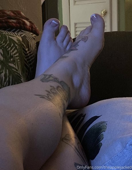 大きな白いチンポ OnlyFans 美しいヌード 画像