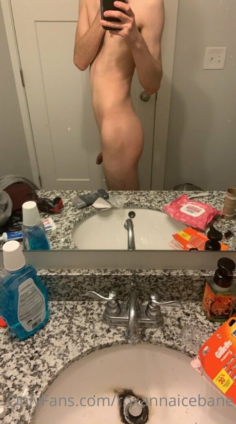 roxannaicebane トップスター 画像