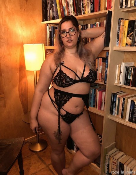 完璧なボディ OnlyFans 無料セックス 写真