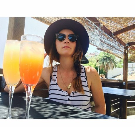 アジアンジム OnlyFans エロチック 写真