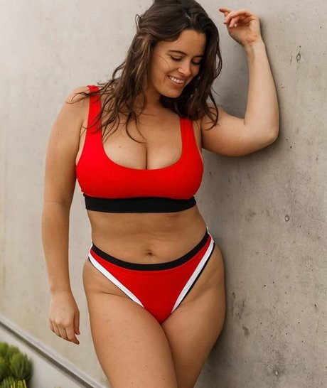 Tia Provost ポルノスター ホット ギャラリー