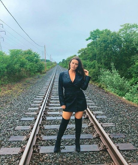 Tia Provost HDポルノスター 写真