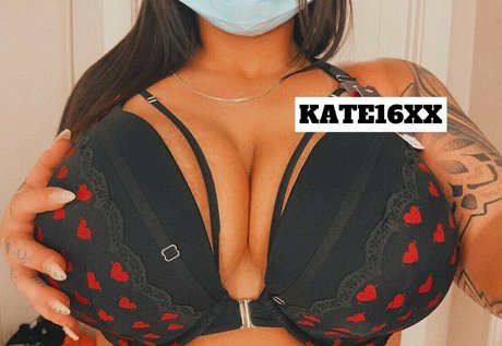 Kate16xx ポルノモデル 写真