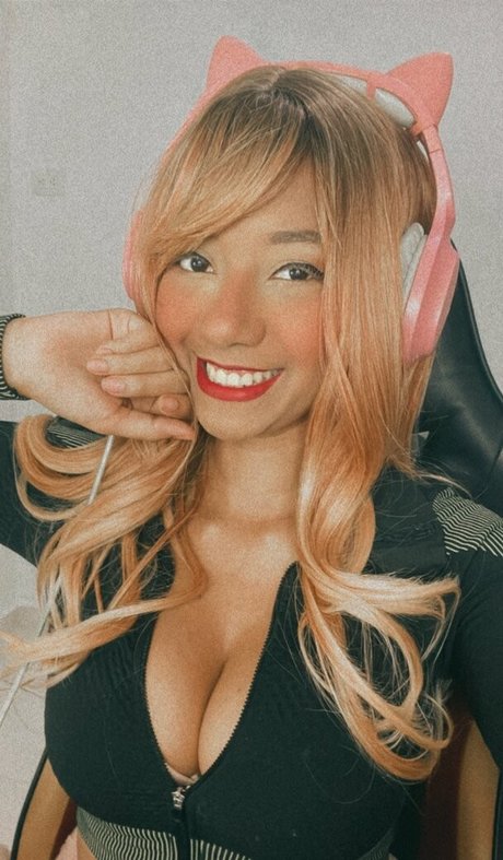 angiejuliettep 完璧なポルノスター 写真