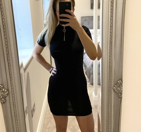 meganmcintosh5 ヌードモデル 写真