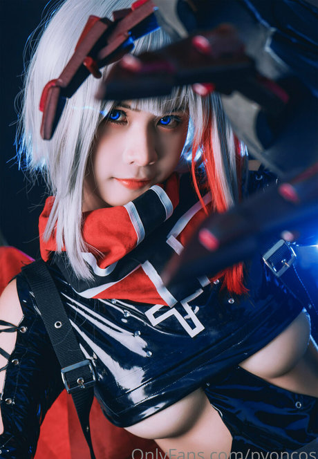 pyoncos ポルノスター ホット 写真