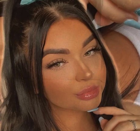 Katie Kerman セックスポルノスター 写真