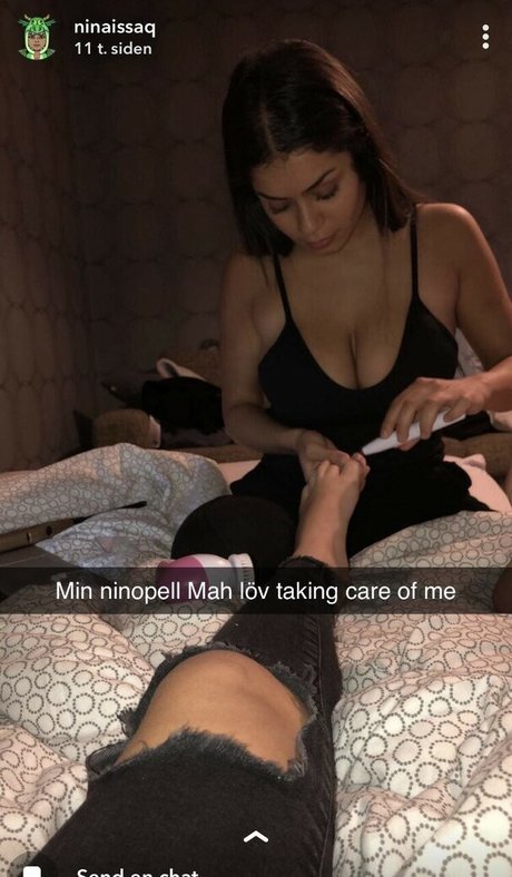 Swedish Nagon モデル 写真