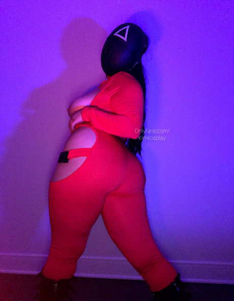 kimkosplay アダルトモデル 写真