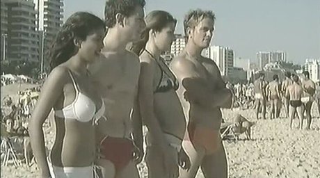 Liz Barker 独占スター 写真