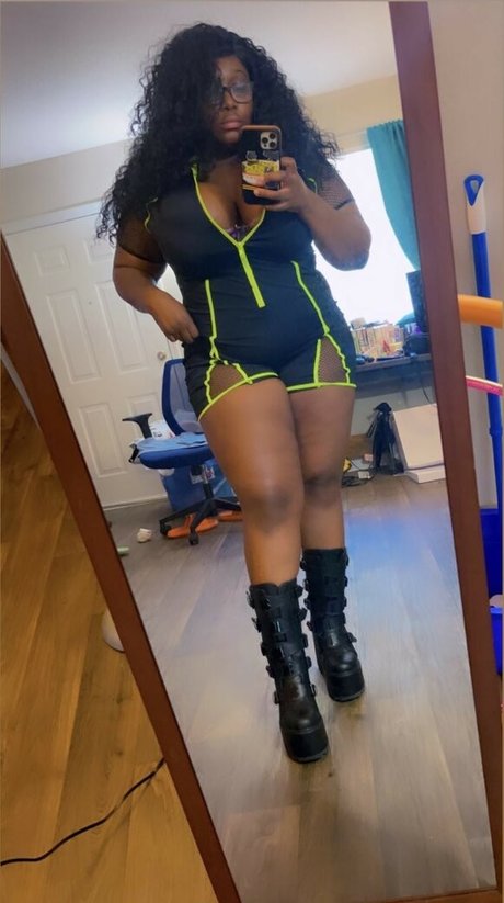 トップレスビーチOnlyFans セックス 写真