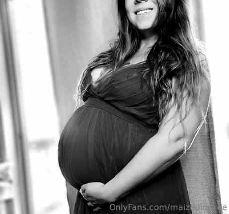 maizediorfree セックスモデル 画像