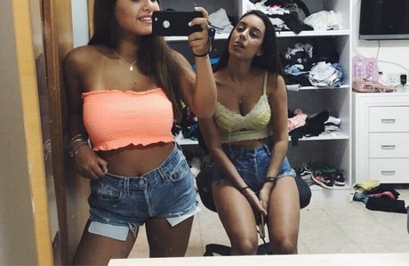 ライブストリーミングOnlyFans セクシー 写真