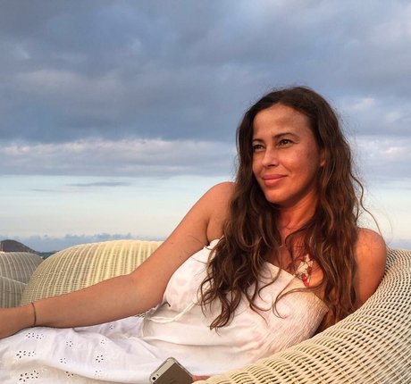 Serena Roberti xxxモデル ギャラリー