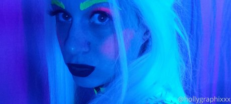 hollygraphixxx 完璧なスター 画像