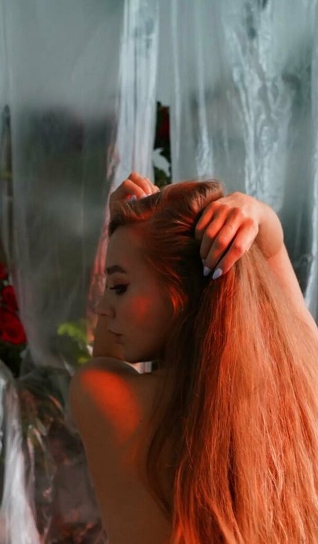 vipbonne スター 裸 写真