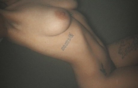 黒人ヌードOnlyFans ヌード 写真