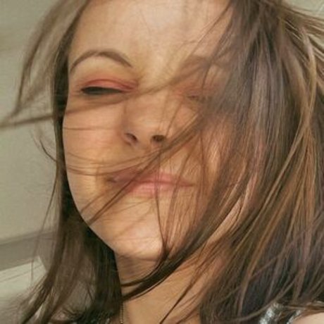 Silenced Hippie 美しいモデル 写真