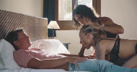 juliarocax モデル 画像