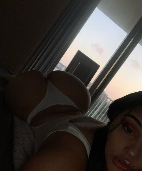 裸のトゥインクOnlyFans ポルノ 写真