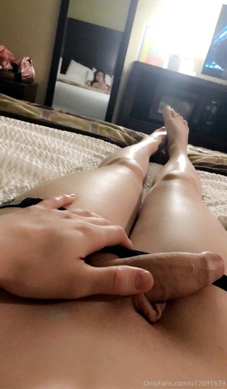 ランジェリーベイビーOnlyFans ホットセクシー ギャラリー