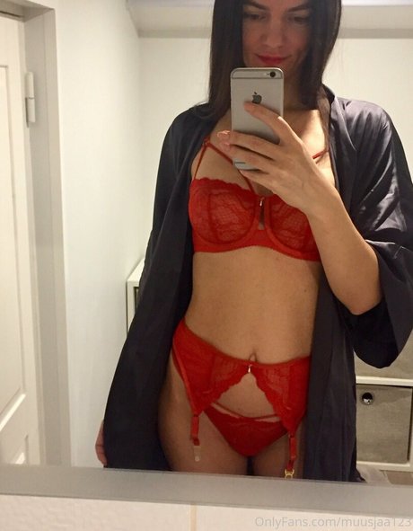 muusjaa123 ポルノスター 裸 写真