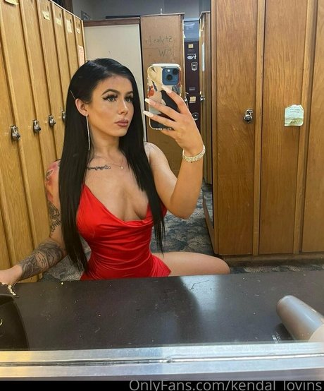 ライブストリーミングOnlyFans ポルノグラフィック 画像