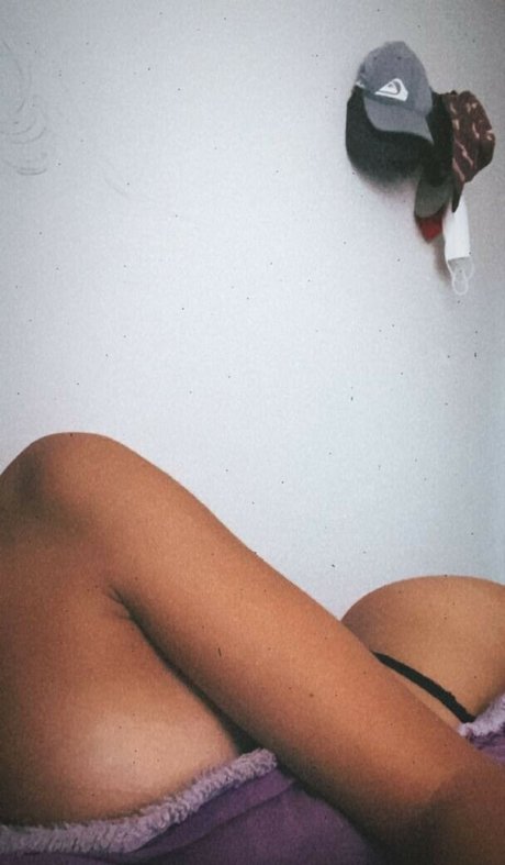 Laura Rossetto 無料のスター 写真