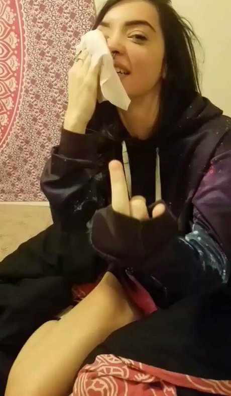 ティーングラスオンリーファン xxx 写真