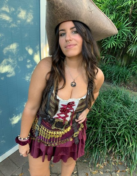 beachyhaircali ヌードモデル 写真