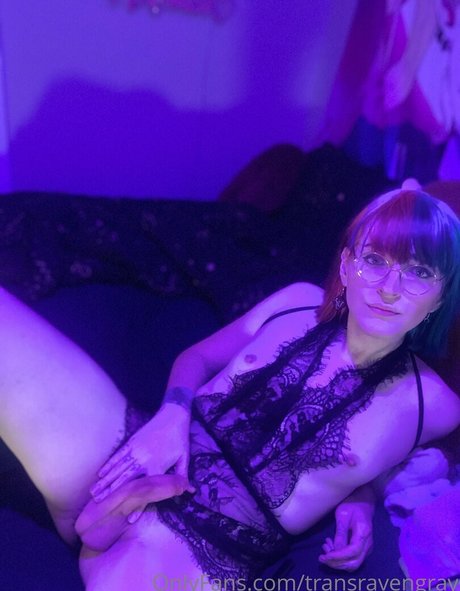 transravengray 美しい女優 写真