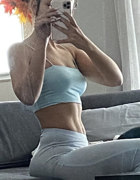 silkyvinyl 可愛い女優 画像