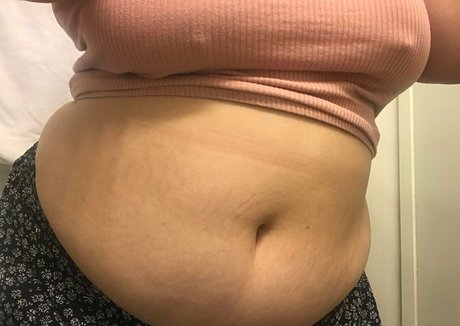 巨乳 射精 OnlyFans 限定 写真