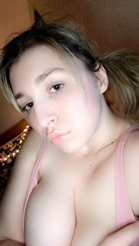 baddiealexaaa HD女優 画像