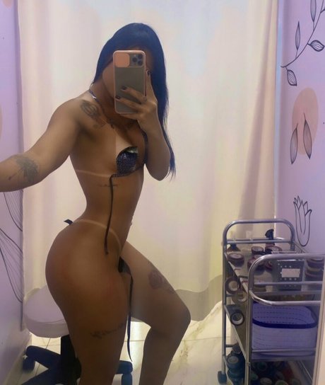 Thay Salles ポルノスター エロティック 写真