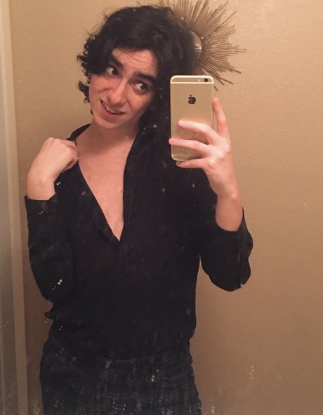 アジアンベイビーOnlyFans アートヌード ギャラリー