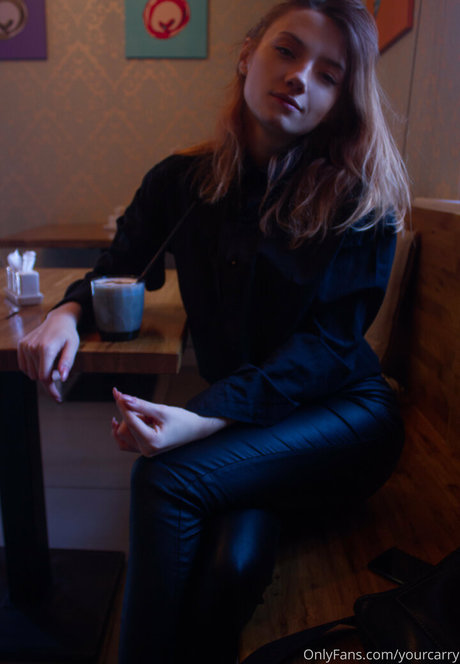 yourcarry スター xxx 写真