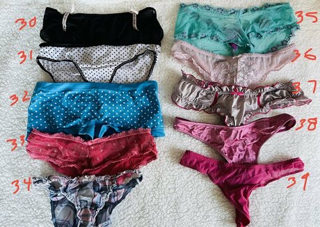 美しい足 OnlyFans ポルノ 画像