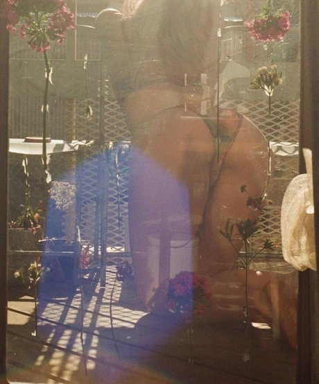 alittle vampy 最高のモデル 写真