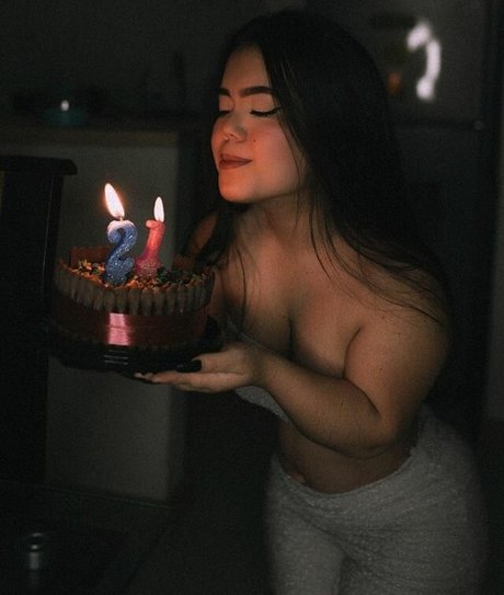 Maria Guevito モデル 画像