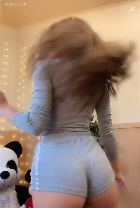 Maria KAIF ポルノスター パーフェクト 画像