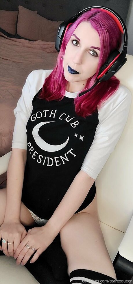 ティーンシーメールOnlyFans ホットセックス 画像