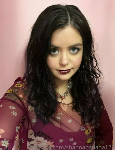 shannabanana123 アダルト女優 ギャラリー