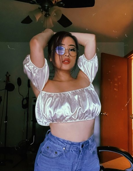 kaliauniverse ポルノスター 高品質 アーカイブ