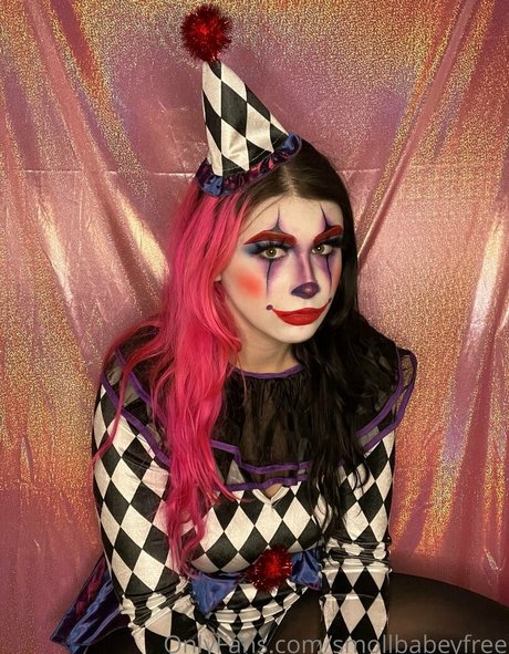 smollbabeyfree アダルトモデル ギャラリー