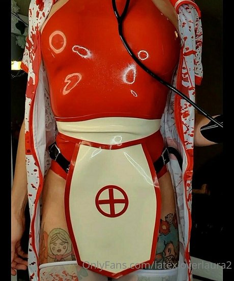 latexloverlaura2 セクシーなスター 写真