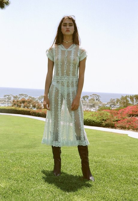 Lexi Bhardwaj アートモデル 画像